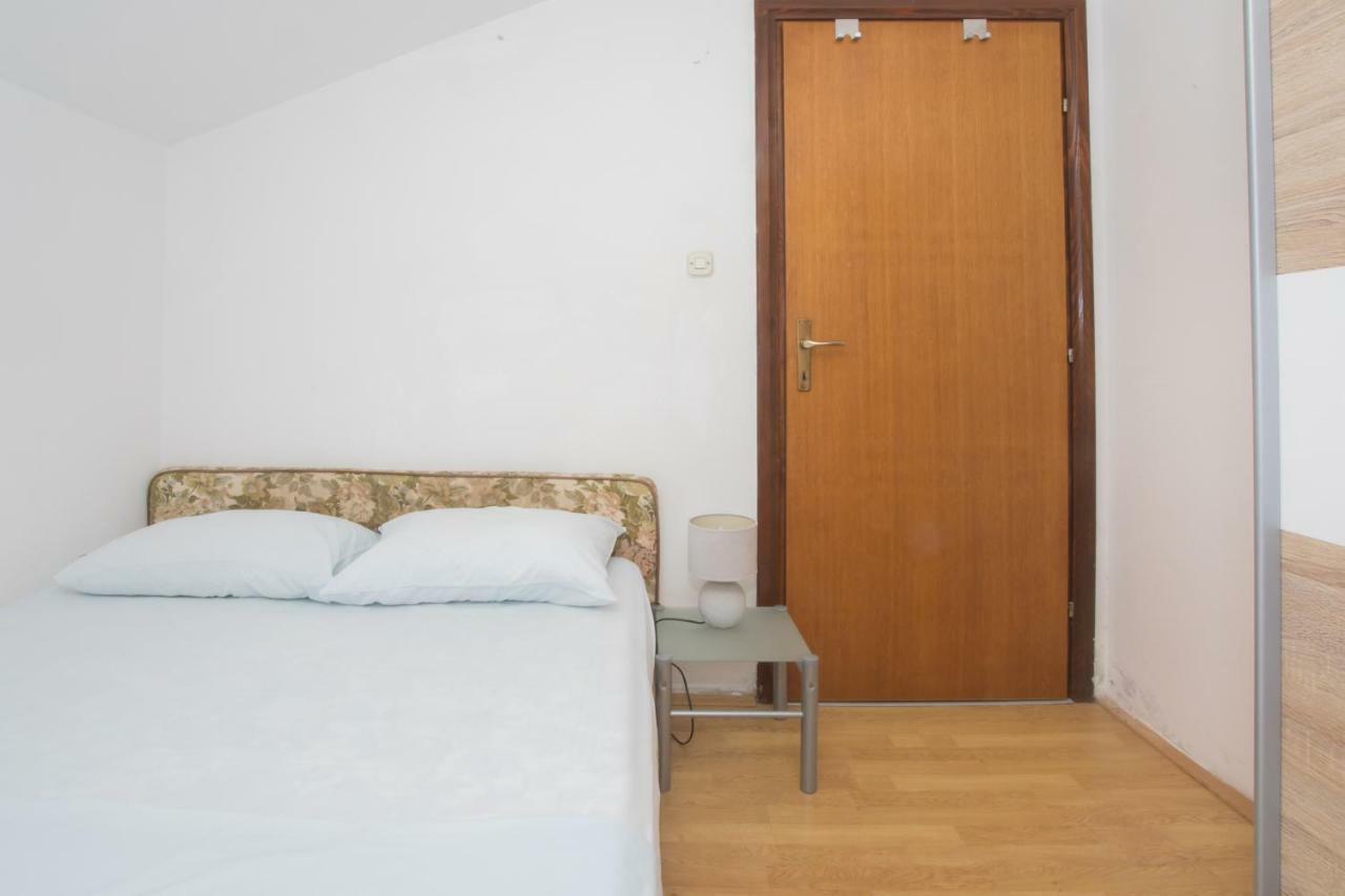 Apartmani Jarak Rogoznica  Exterior photo